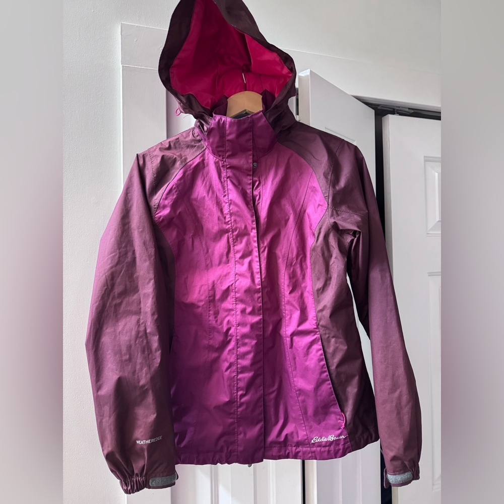 Eddie Bauer Women's windbreaker plum Purple Jacket